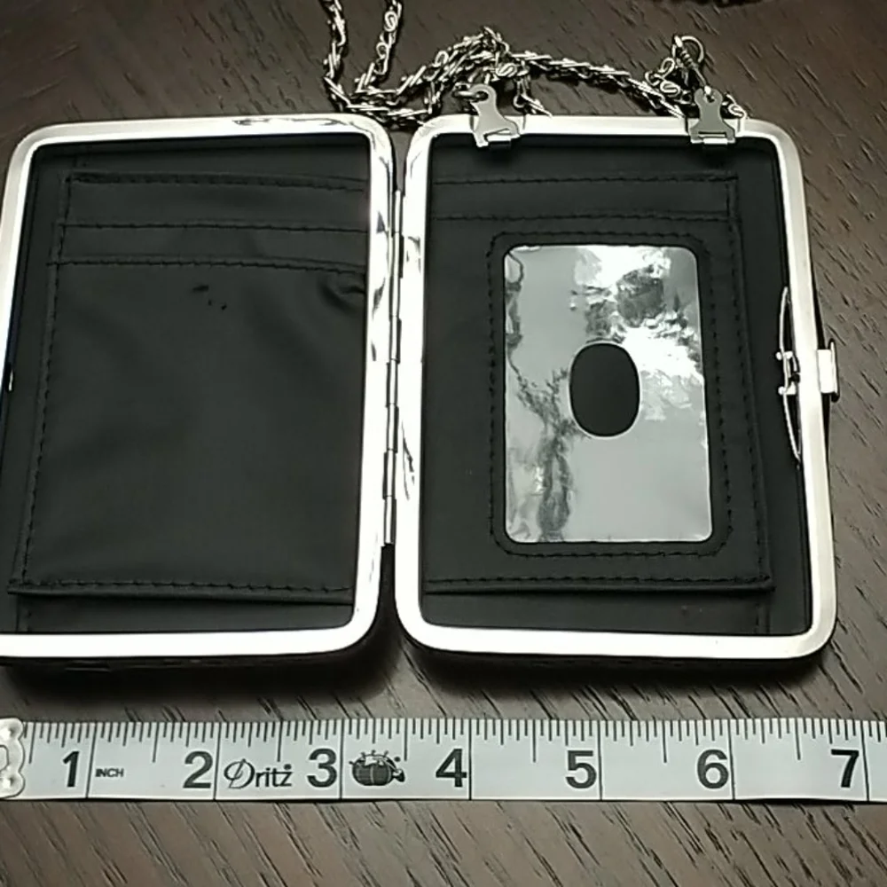 Small Wallet/Wristlet w Silver Chain to Crossbody